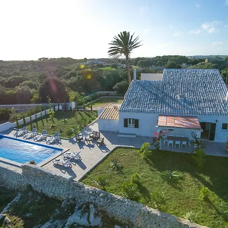 Sleeps 8 Pool Air Con Wifi